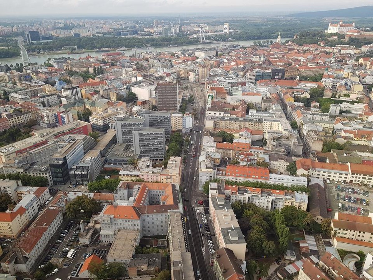 Letecký Pohľad Na Bratislavu | Bratislava Zhora