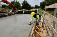 Petržalka, betonáž, most,kostol