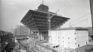 PREMENY BRATISLAVY Pozrite sa, ako rástla obrátená pyramída, ikonická stavba nášho mesta