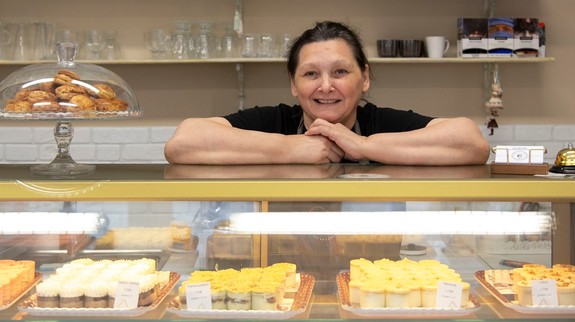 Úžasný príbeh: Pani Gabriela si plní sen, jej zákusky vyhľadávajú ľudia z celej Bratislavy