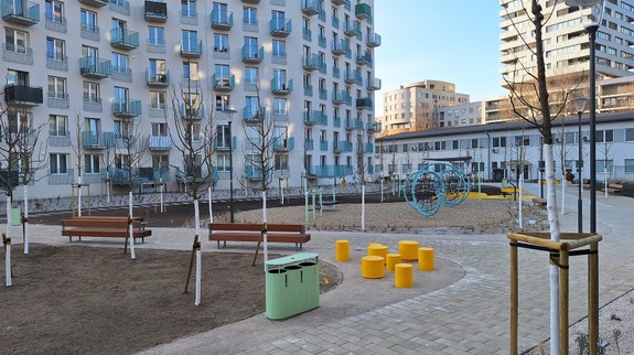 Čoskoro ho otvoria: Mestský park pri novej nájomnej bytovke v Petržalke je takmer hotový