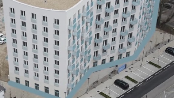 Pribudlo 103 bytov: Prvý mestský nájomný bytový dom na Muchovom námestí je hotový