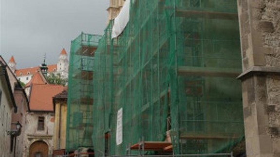 Kostol Klarisky opravujú, v júli má byť hotový