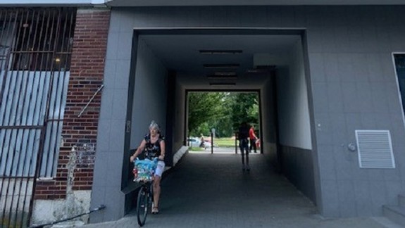 Na jednej ulici dve cyklotrasy? Jednu navrhuje mestská časť na chodníku, druhú magistrát na ceste