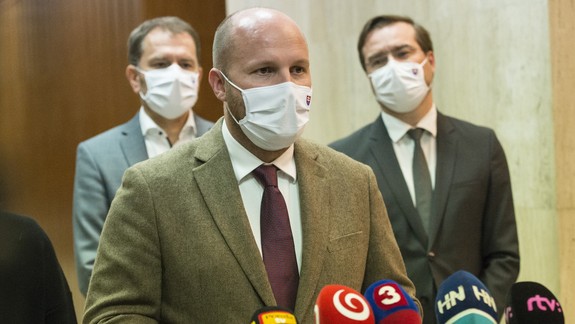 Krízový štáb rozhodol: Počas víkendu sa uskutoční celoplošné testovanie národa