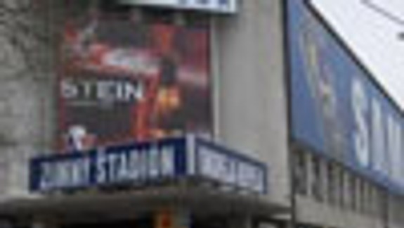 Hokejové MS 2011 budú na starom zimáku