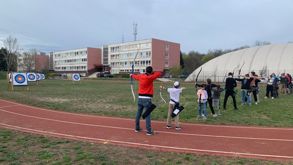 Učarovala im lukostreľba: Dospelých často privedú k tomuto športu deti