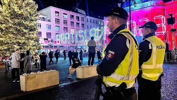 Volali ich 120-krát. Aká bola silvestrovská noc z pohľadu bratislavskej polície?