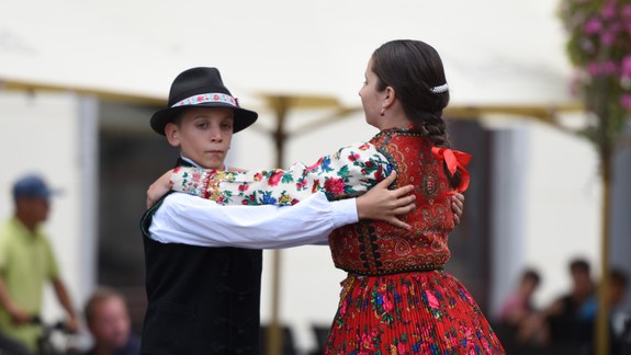 Na druhom ročníku Folklórneho festivalu pri Štrkoveckom jazere vystúpia Slovenskí rebeli či FS Karpaty