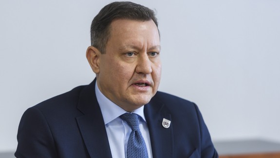 Lipšic: Vyšetrovanie tragickej streľby na Zámockej ulici zastavili