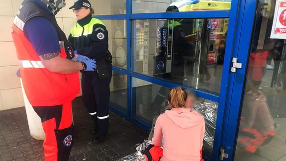 Radíme: Čo urobiť, ak sa niekto opije do bezvedomia?