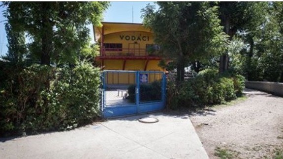 Po starej ceste sa už ku Karloveskému ramenu nedostanete!