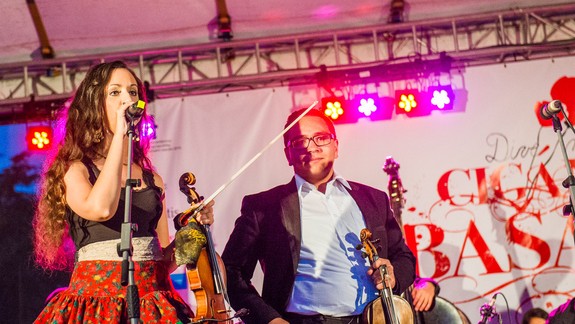 Cigánsky bašavel: Jeden z najkrajších rómskych festivalov bude tento rok na námestí Eurovea