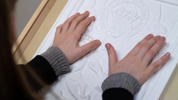 SNG má pomôcku na sprístupnenie diel nevidiacim a slabozrakým