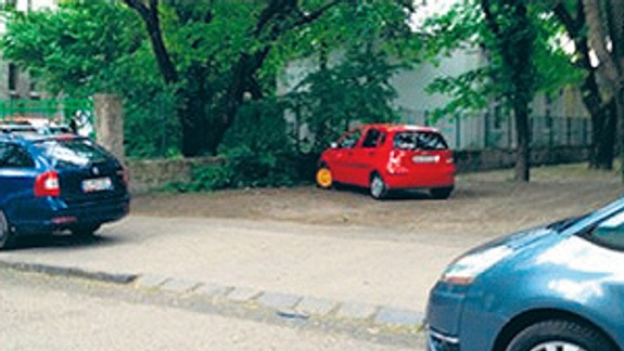 Na Kulíškovej parkovali roky, teraz im zakladajú „papuče“