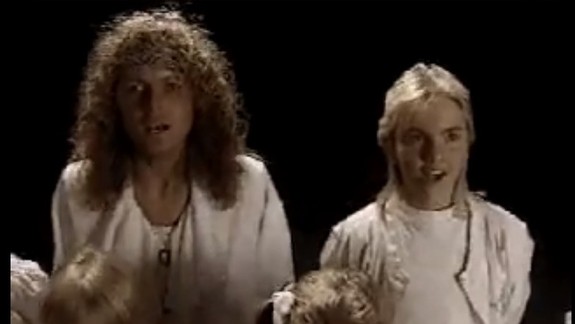 VIDEO: Adventný kalendár – deň č. 14: Peter Nagy a Janko Bocko - Vianoce, Vianoce