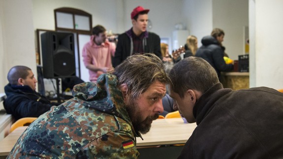 Vyhlásili novoročnú zbierku spacích vakov pre bezdomovcov