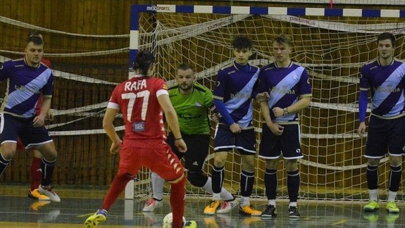 VIDEO: Slovan vyhral futsalové derby nad Wild Boys a Pinerola priviezla víťazstvo z Podolia