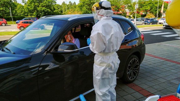 Najviac nových z 94 prípadov nákazy koronavírusom je v Bratislavskom kraji - obete však nepribudli