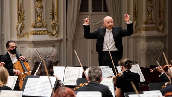 Symfonická dvojica koncertov: Hosťami Slovenskej filharmónie budú Milan Paľa a Martin Leginus