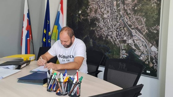 Ako dopadli bratislavské samosprávy v rebríčku transparentnosti? Veľkým skokanom je Dúbravka