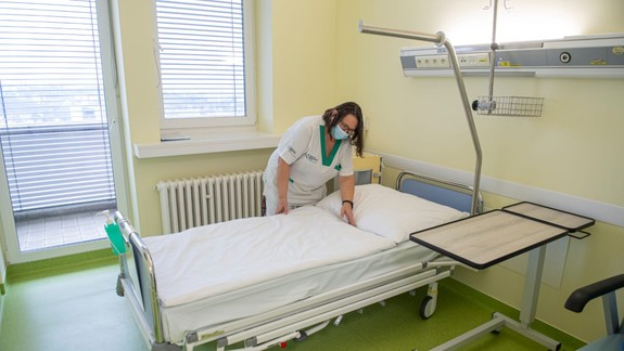 Sestry dostanú stabilizačný príspevok, novela od marca nadobudla účinnosť