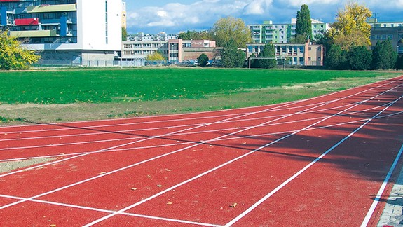 V ružinovských športových areáloch sa behá len na tartanových dráhach