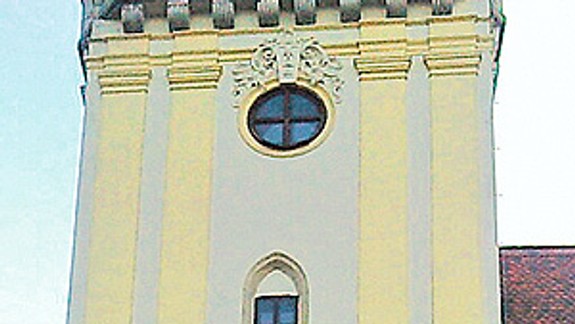 Gotické okno na radničnej veži