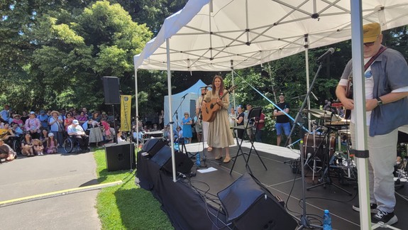 Karlova Ves otvára tohtoročné Karloveské kultúrne a športové leto koncertom v Botanickej záhrade
