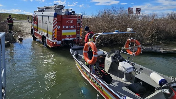 Z Jarovského ramena vytiahli utopeného muža