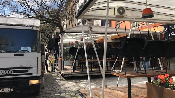 Tešíte sa? Otvorenie terás sa blíži, podniky finišujú s ich prípravami