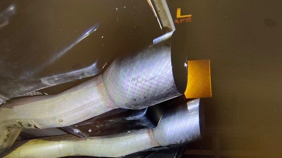 Na bratislavskom zraze tuningových vozidiel zistila 19 priestupkov