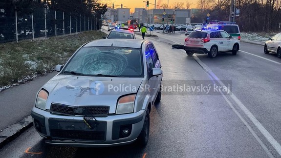 Ranná tragédia: Na Lamačskej ceste zrazilo auto na priechode pre chodcov seniorku