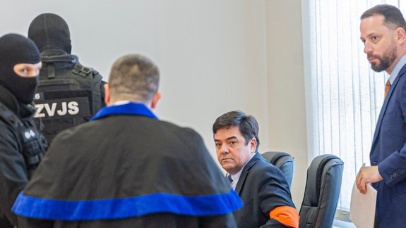 Kočnerov obhajca M. Para nezmenil svoj postoj k Threeme, upozornil na rozdielny prístup senátov