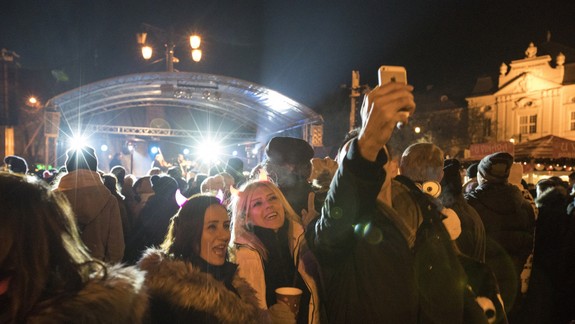 Pripomíname: V Bratislave platí zákaz používania pyrotechniky, pokuta hrozí aj za prskavku