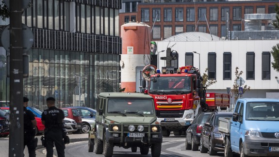 VIDEO: Na stavenisku na Chalupkovej pred časom našli okrem leteckej bomby aj delostrelecký granát