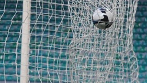 Juniori Slovana vedú, Petržalčania sa odrazili odo dna