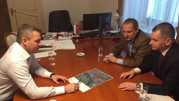 Bude električka do Vrakune realitou? Kuruc sa stretol s Pellegrinim