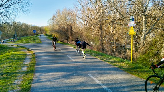 Cyklotrasy v číslach: Tipnite si, koľko km pre cyklistov pribudlo a kadiaľ jazdia najviac