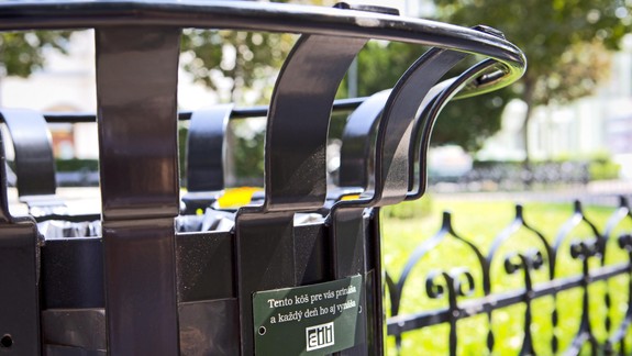 V Starom Meste pribudlo 30 nových smetných košov, prispejú k väčšej čistote