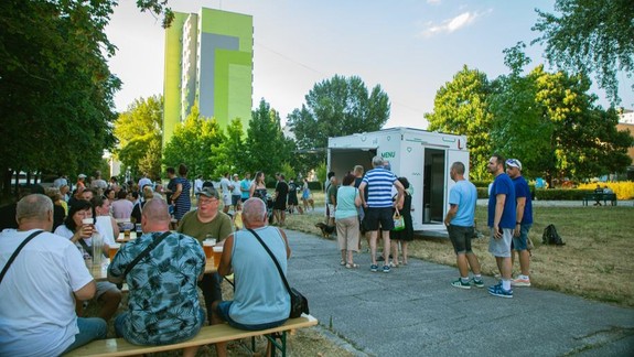 Nápoje si vychutnáte za výhodné ceny: Projekt Osviežte sa s Petržalkou opäť vyrazil do ulíc