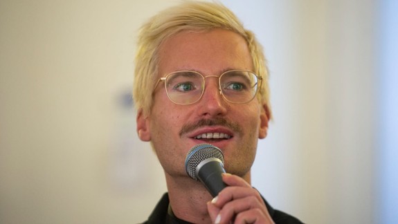 Riaditeľ Kunsthalle Bratislava Jen Kratochvil pre kroky ministerstva kultúry abdikoval