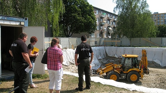 Ružinovský stavebný úrad zastavil čiernu stavbu na Solivarskej