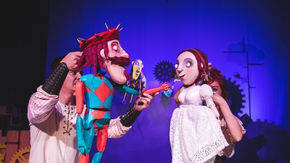 Nemáte program na víkend? Divadlo MDPOH láka na bábkové spracovanie známej rozprávky