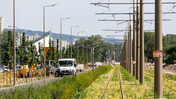Vodiči, pozor, so spustením električky sfunkčnia aj semafory v okolí novej trate