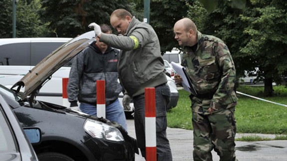 Polícia žiada občanov, aby si skontrolovali autá