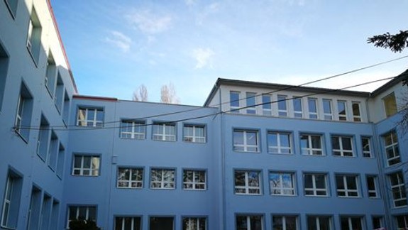 Zrekonštruovali pezinské gymnázium