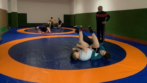 Chcete sa pridať? Navštívili sme klub petržalských zápasníkov