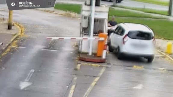 VIDEO: Marekovi zavadzala rampa, tak ju "vylomil"