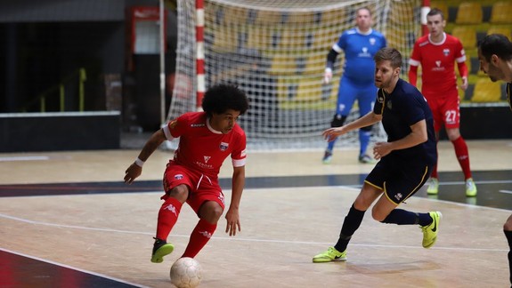 FOTO a VIDEO: Futsalisti Pinerola deklasovali v ligovom derby Wild Boys 8:1!